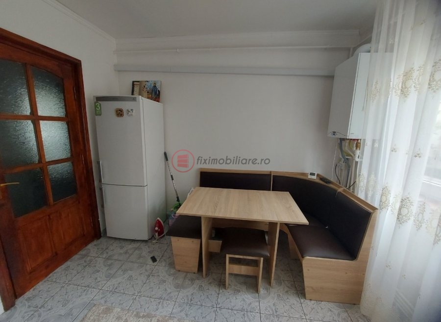 Podu Ros - Piata Nicolina Apartament 1 cameră, etaj 1