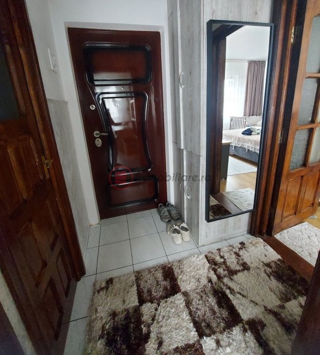 Podu Ros - Piata Nicolina Apartament 1 cameră, etaj 1