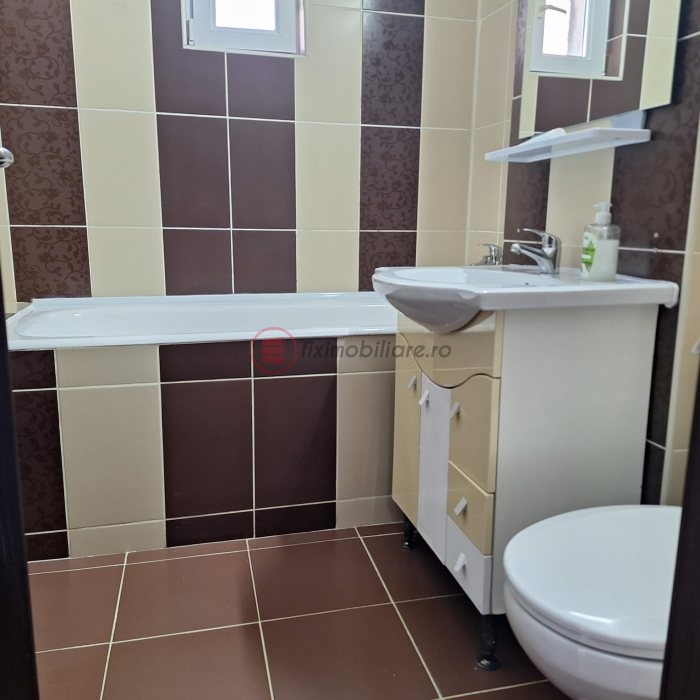 Galata - Biserica Galbenă, apartament 2 camere decomandat 