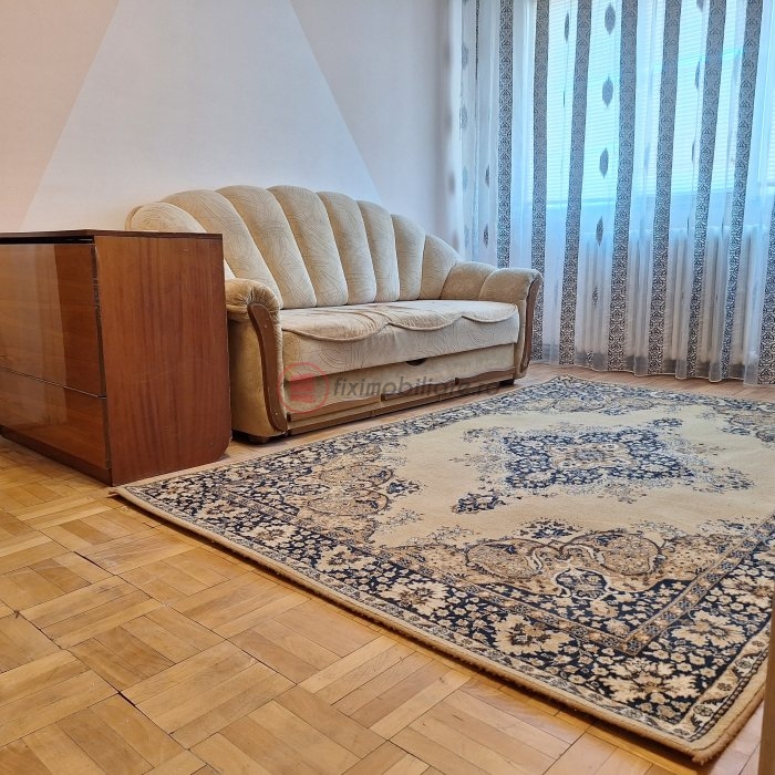 Podu Roș, apartament 2 camere, 50mp, cu CT