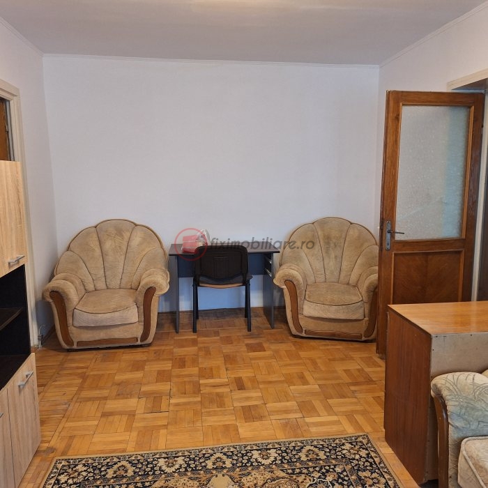 Podu Roș, apartament 2 camere, 50mp, cu CT