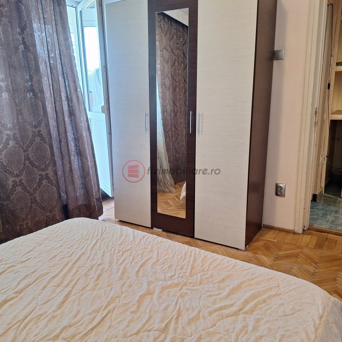 Podu Roș, apartament 2 camere, 50mp, cu CT