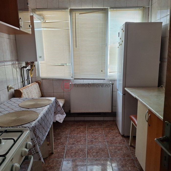 Podu Roș, apartament 2 camere, 50mp, cu CT