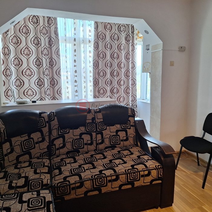 Podu Roș, Apartament 2 camere, 50mp, etaj 3, cu CT