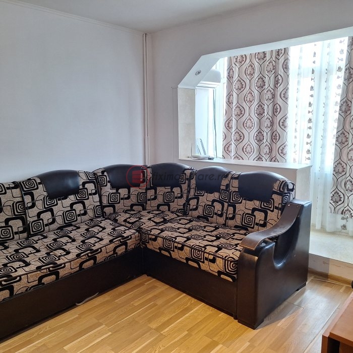 Podu Roș, Apartament 2 camere, 50mp, etaj 3, cu CT