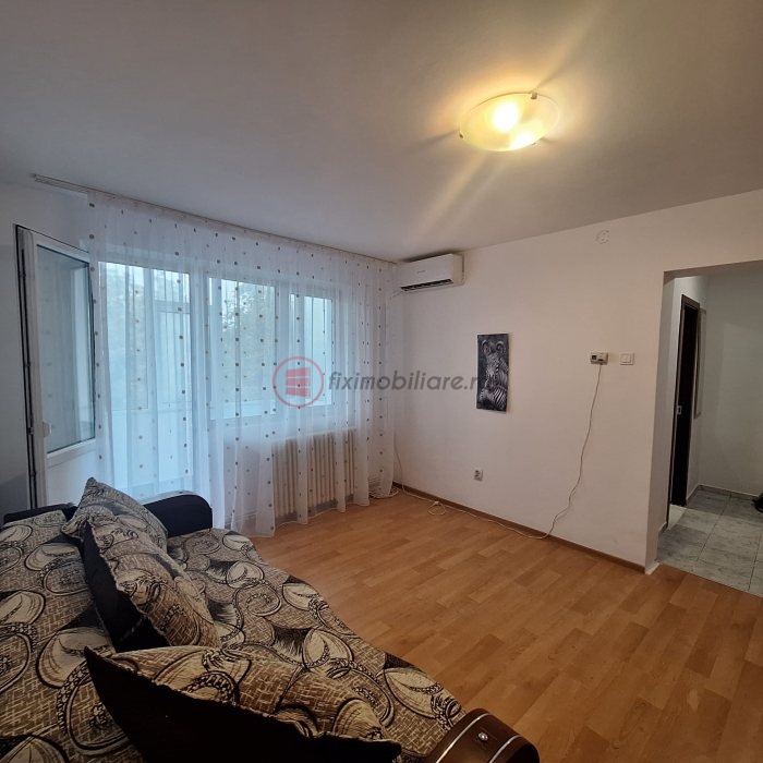 Podu Ros, apartament 2 camere, 50mp, cu CT