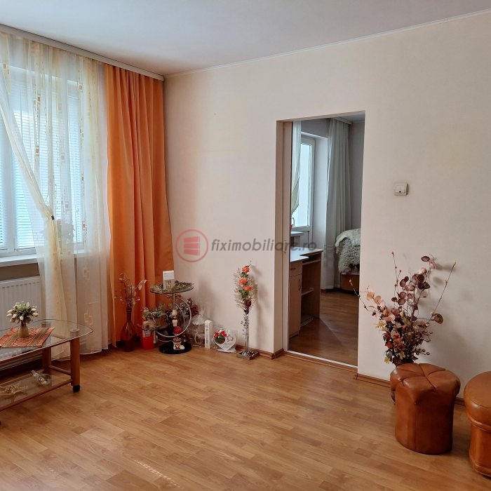 Tudor, Bucșinescu, 2 camere, 50mp, etajul 1